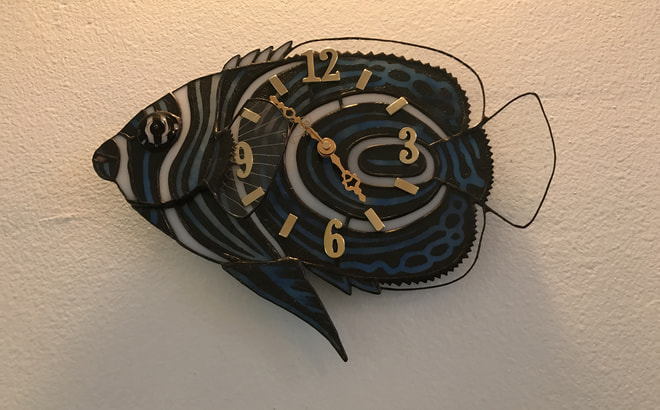 うずまきヤッコの時計